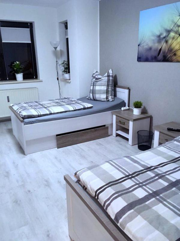 Ferienwohnung Hund Leinefelde Екстериор снимка